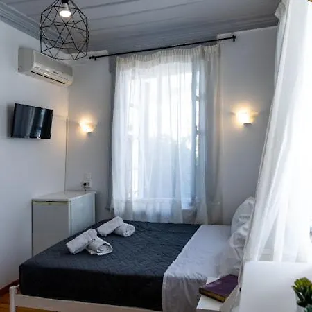 Traditional House בית הארחה