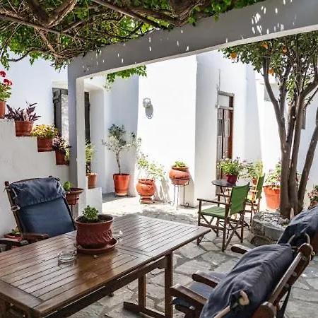 Traditional House 3*