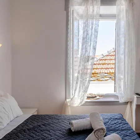 Traditional House 3*