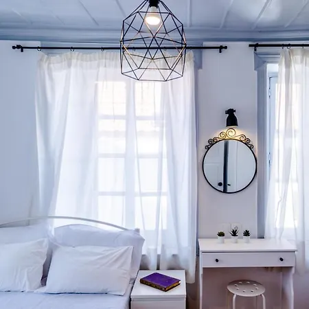 Traditional House 3* סקופלוס טאון