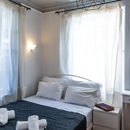 Traditional House 3* סקופלוס טאון